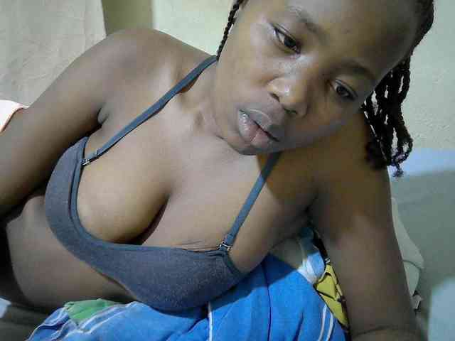 queen-slender webcam