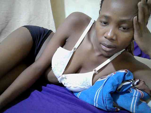 queen-slender webcam