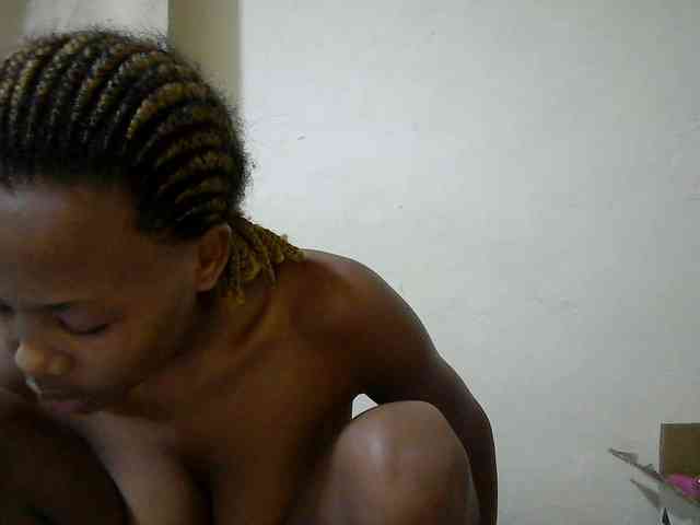 queen-slender webcam