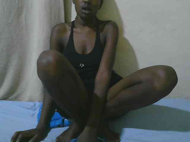 queen-slender webcam