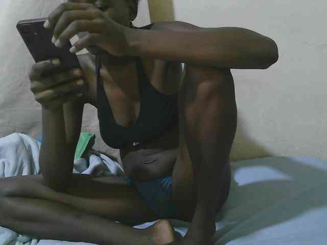 queen-slender webcam