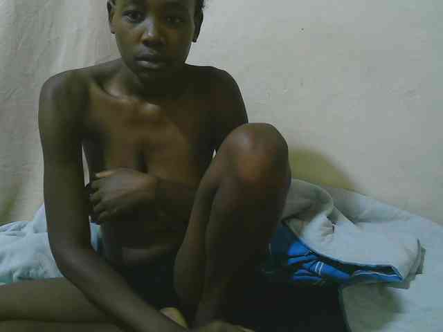 queen-slender webcam