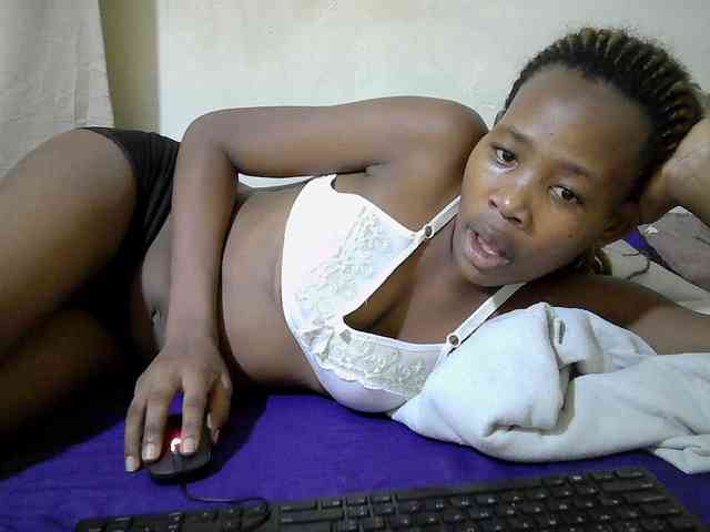 queen-slender webcam