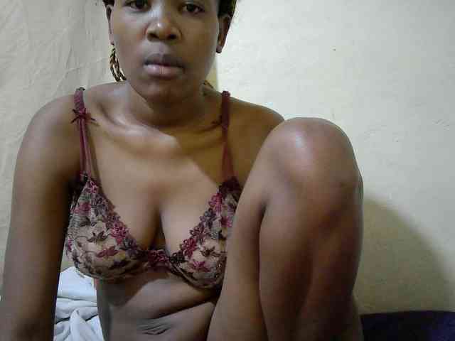 queen-slender webcam
