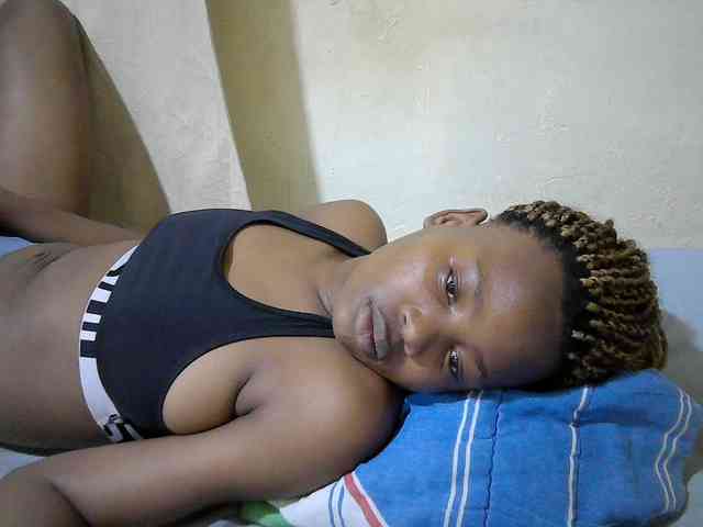 queen-slender queen-slender