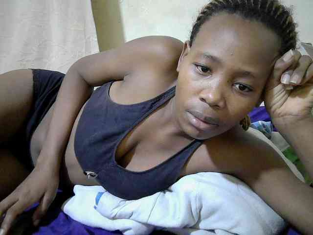queen-slender webcam