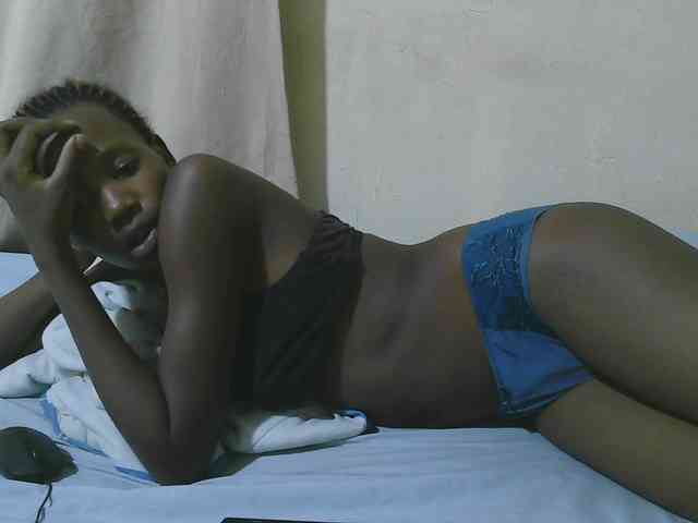 queen-slender webcam