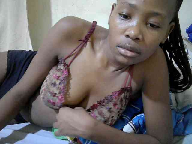 queen-slender webcam