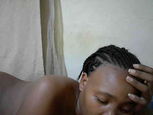 queen-slender webcam