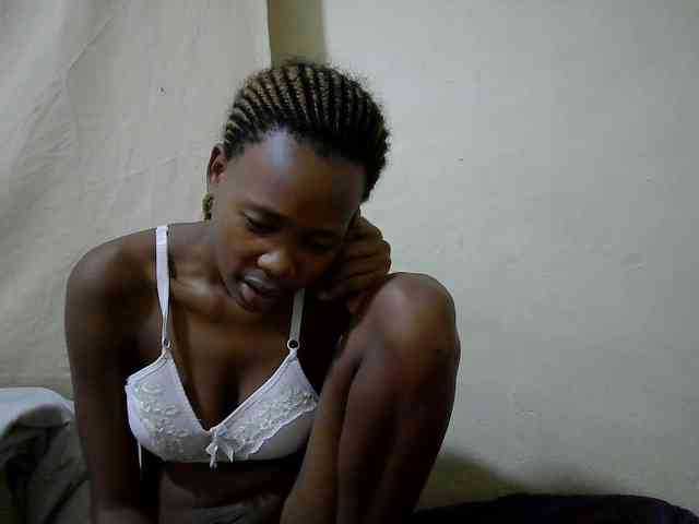 queen-slender webcam