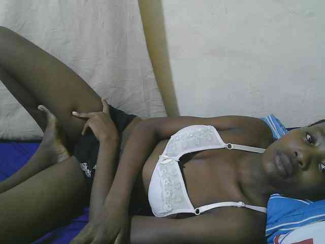 queen-slender webcam