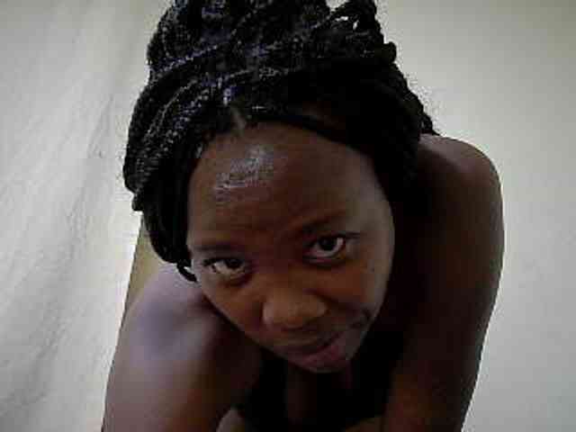 queen-slender webcam