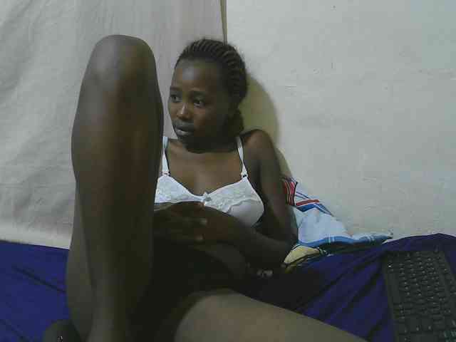 queen-slender webcam