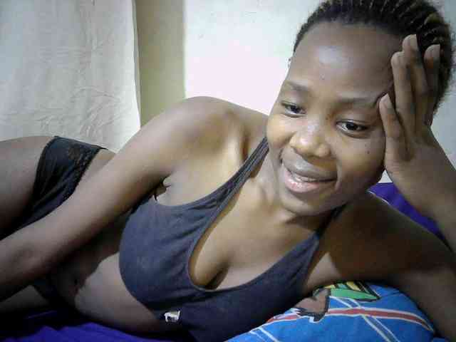 queen-slender webcam
