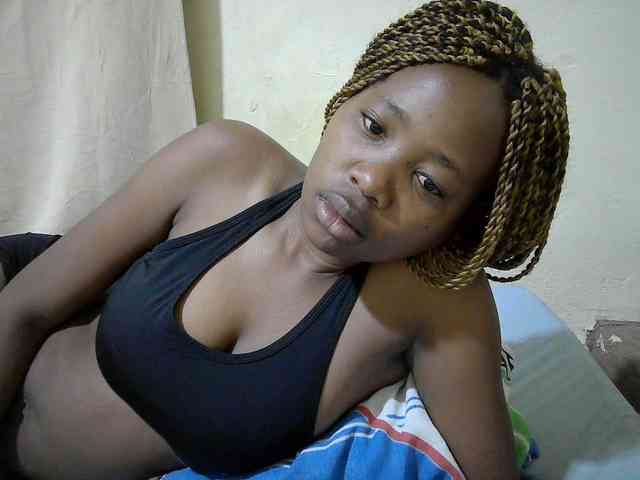 queen-slender webcam