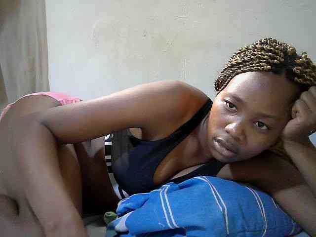 queen-slender webcam