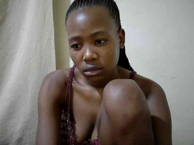 queen-slender webcam