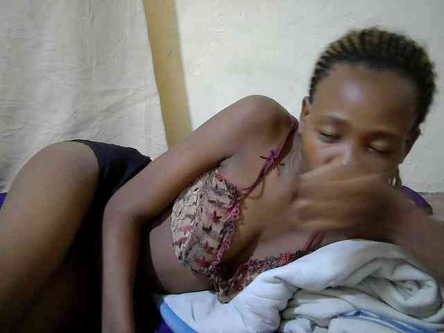 queen-slender webcam