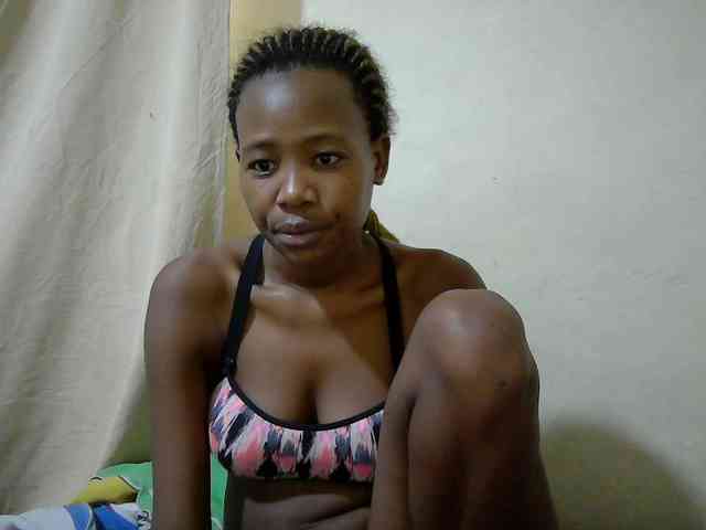 queen-slender webcam
