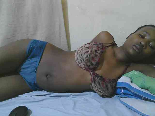 queen-slender webcam