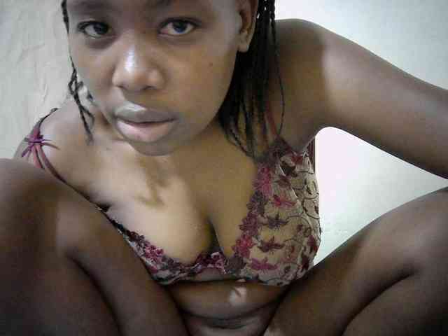 queen-slender webcam