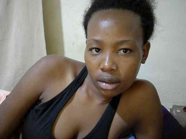 queen-slender webcam