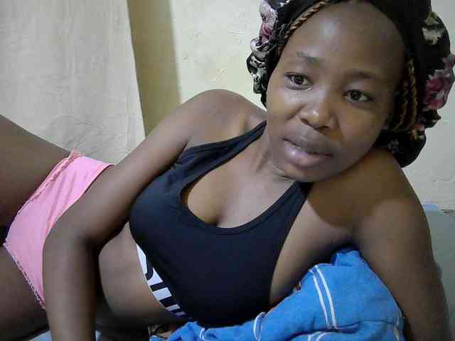 queen-slender webcam