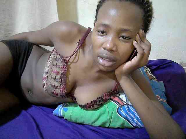 queen-slender webcam