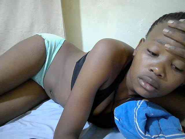 queen-slender webcam