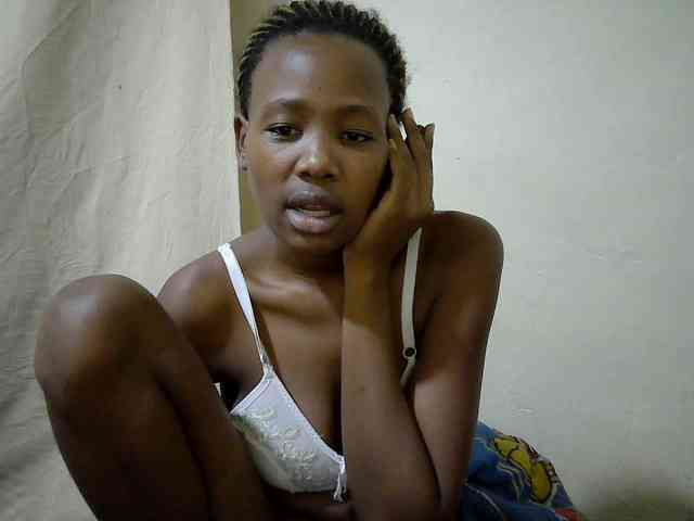 queen-slender webcam