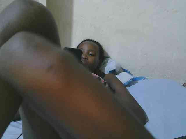 queen-slender webcam