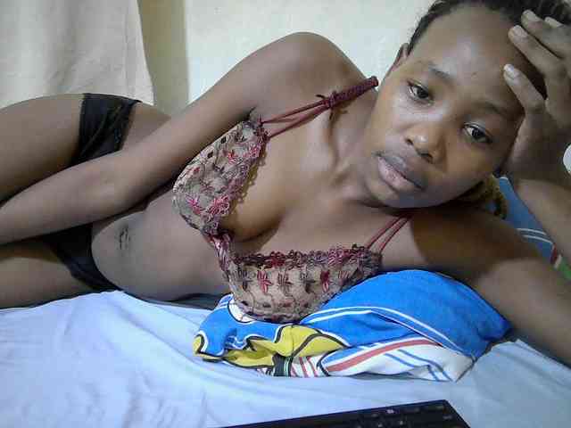 queen-slender webcam