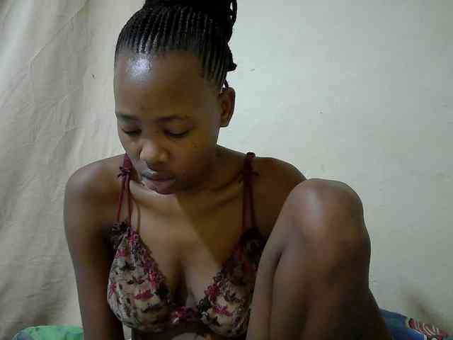 queen-slender webcam