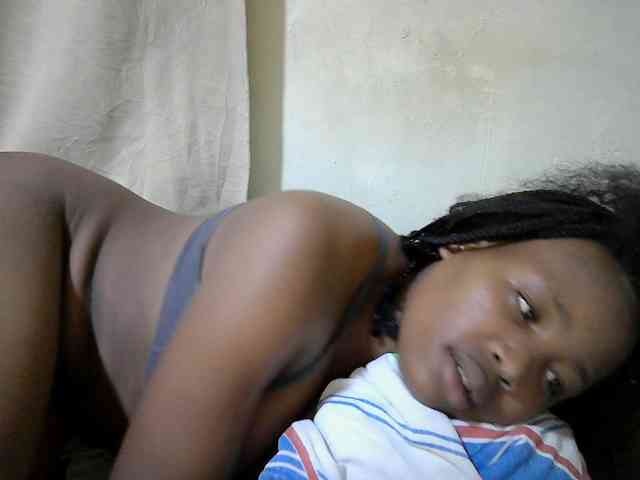 queen-slender webcam