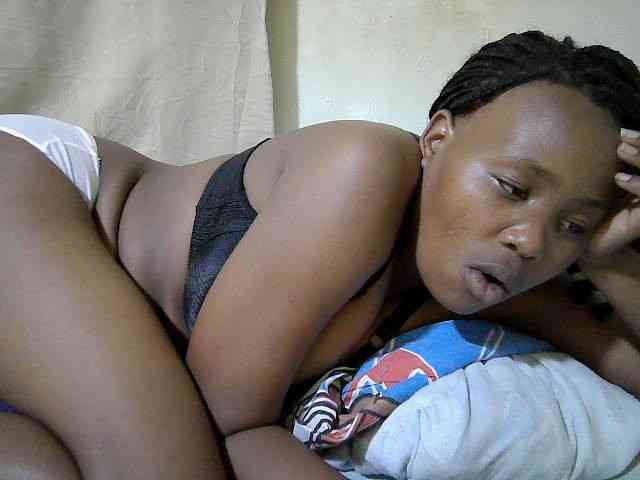 queen-slender webcam