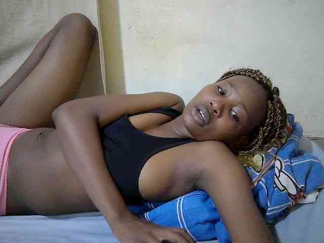 queen-slender webcam