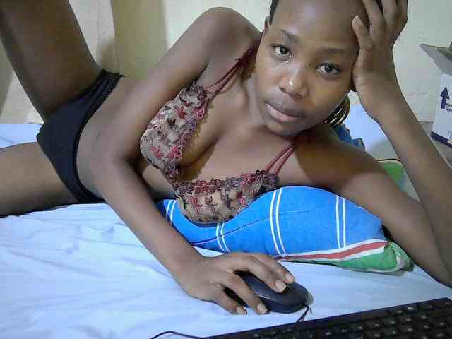 queen-slender webcam