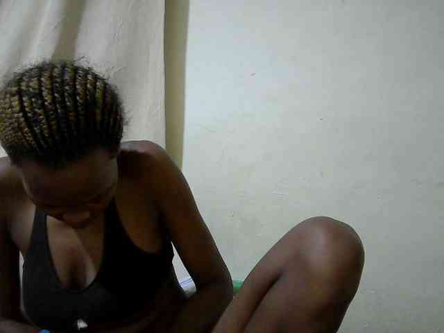 queen-slender webcam