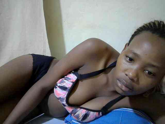 queen-slender webcam