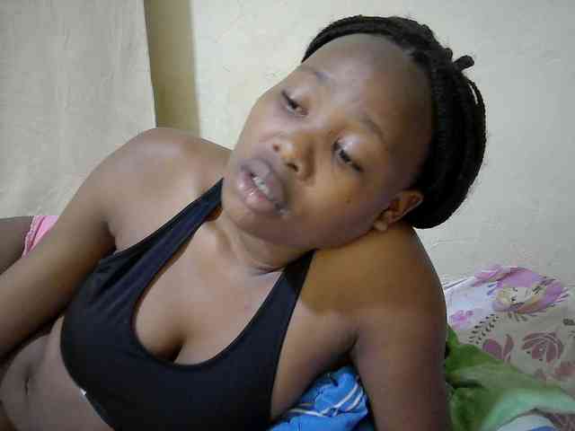 queen-slender webcam