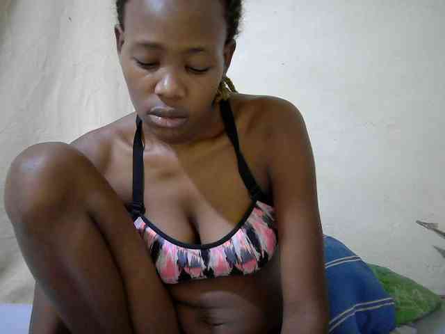 queen-slender webcam