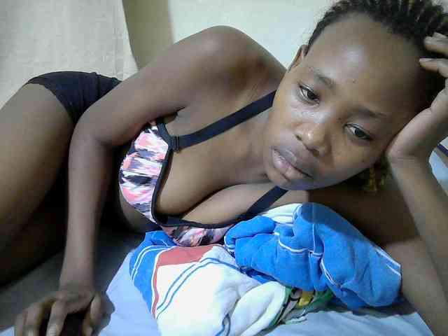queen-slender webcam