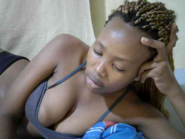 queen-slender webcam