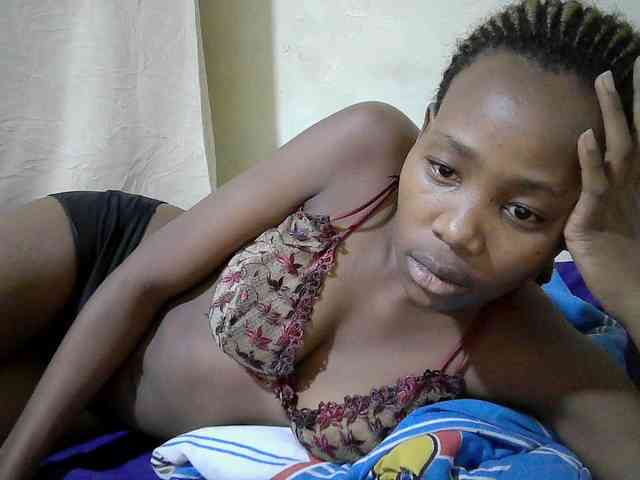 queen-slender webcam