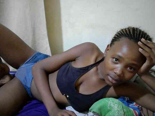 queen-slender webcam