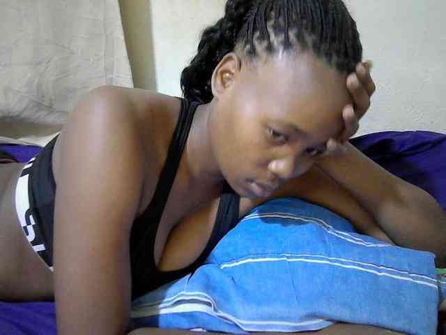 queen-slender webcam