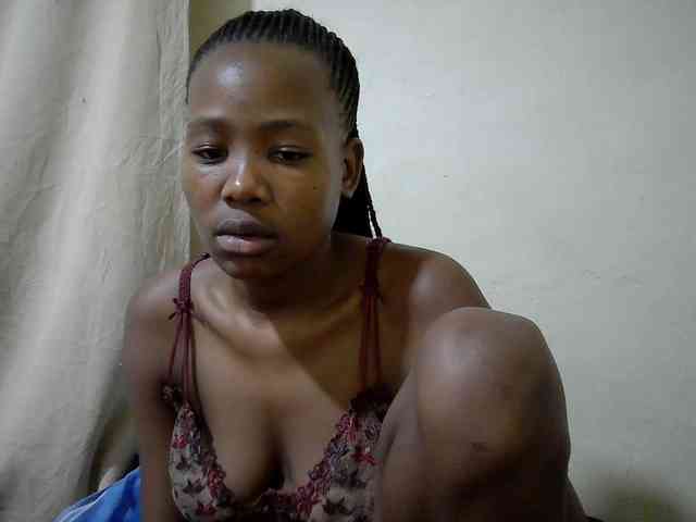 queen-slender webcam