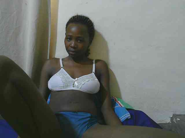 queen-slender webcam