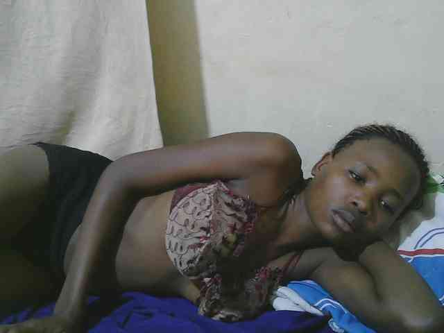 queen-slender webcam