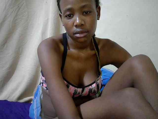 queen-slender webcam